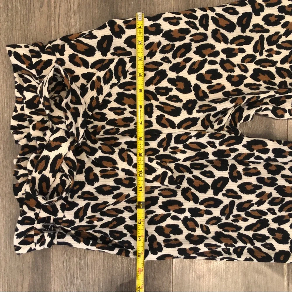 Day Trip‎ Small Ribbed Leopard Print Paperbag Pant - Picture 3 of 7